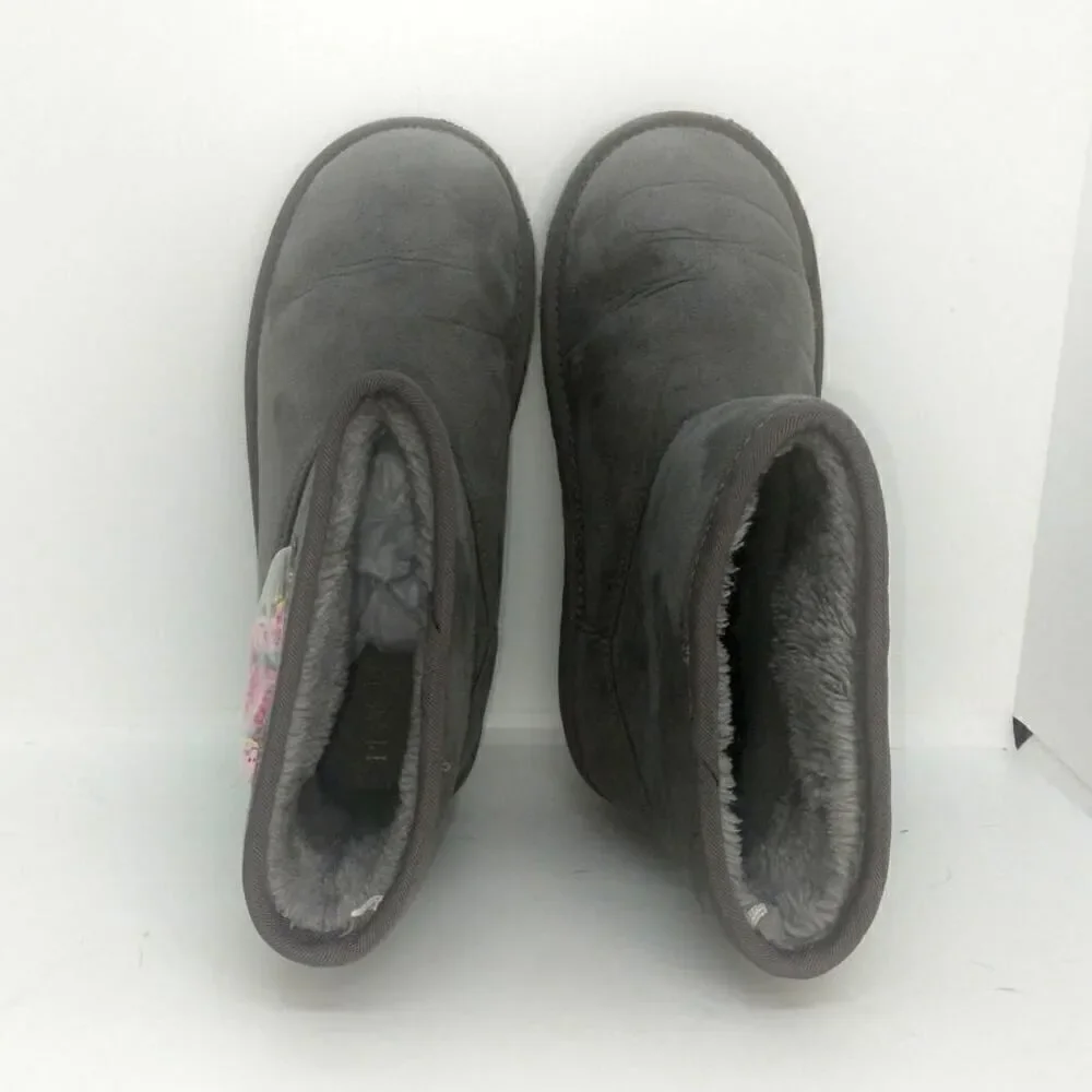 Childrens Place Girls Pre-owned Gray Faux Fur Lined w/Hearts on Side Boots-sz. 1